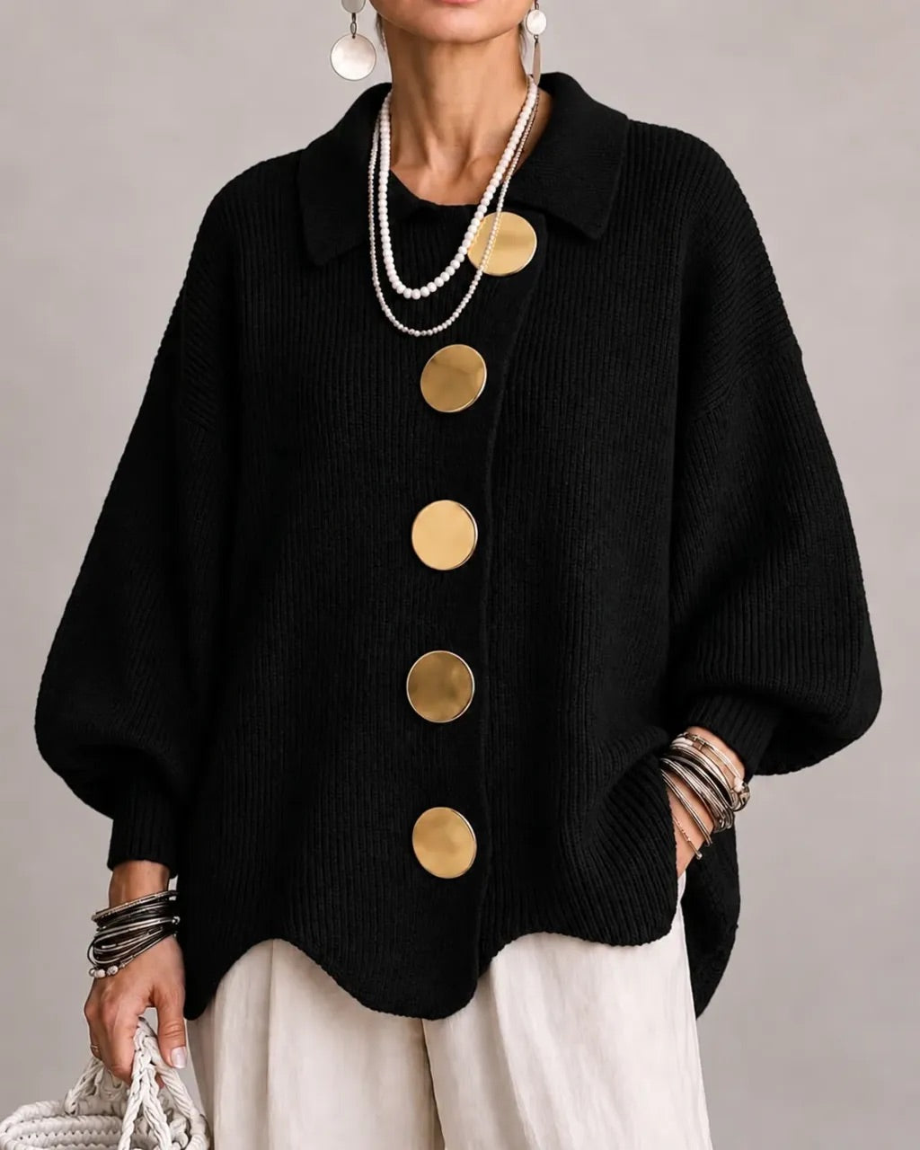 Karin | Oversized Gebreid Vest met Goudkleurige Knopen