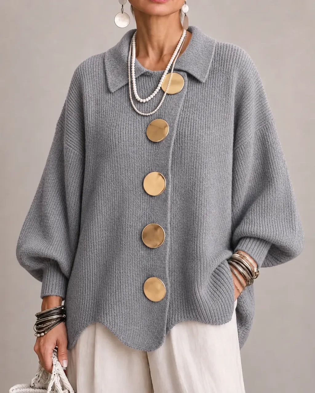 Karin | Oversized Gebreid Vest met Goudkleurige Knopen