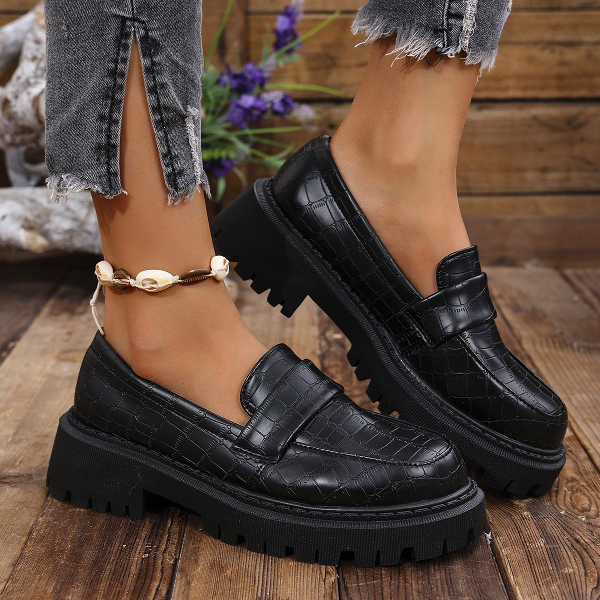 DELACROIX | Lakloafers met Gripzool Florence