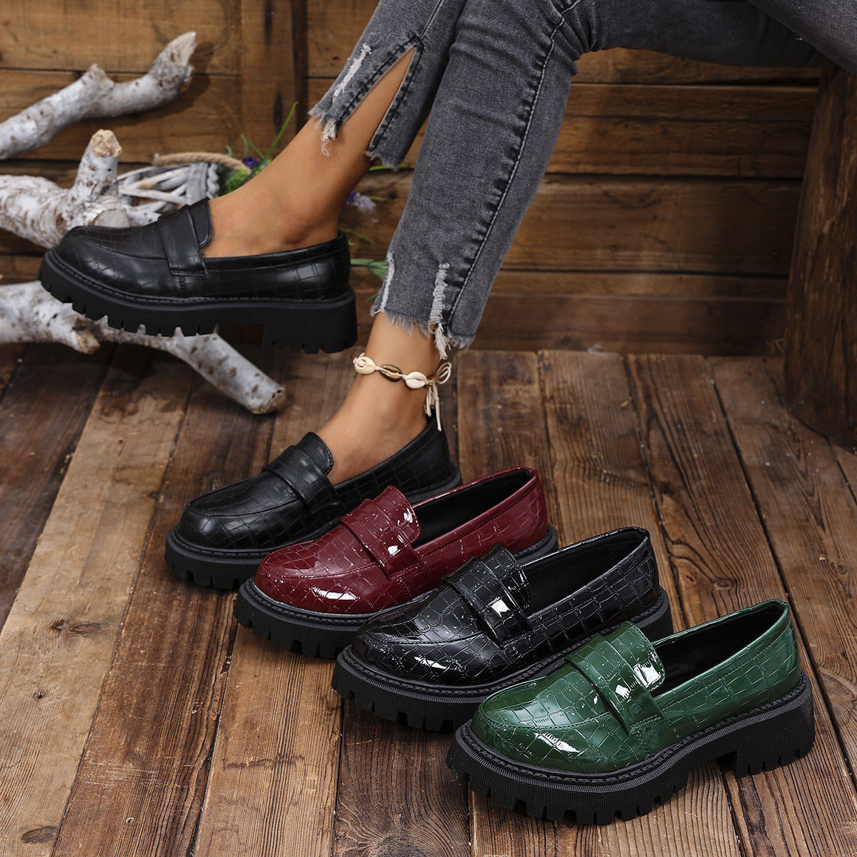 DELACROIX | Lakloafers met Gripzool Florence